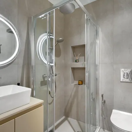 Leo 2 Bdr Overlooking The Harbor アパート ハニア