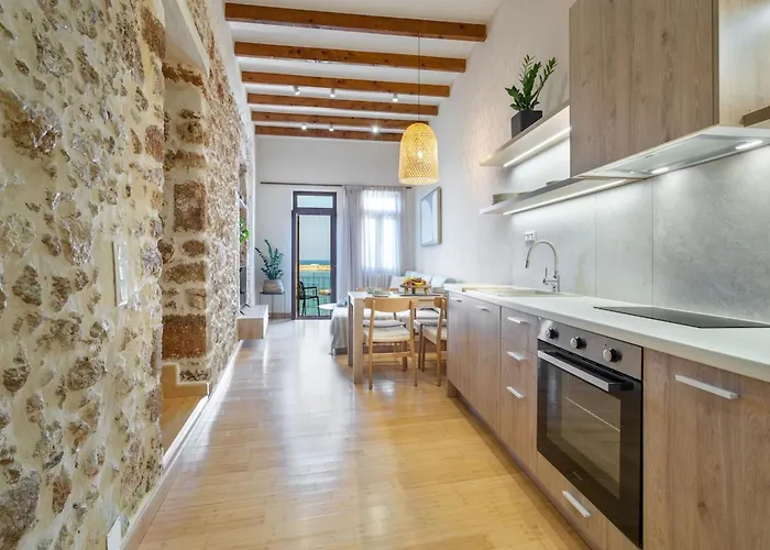 Apartment Leo 2 Bdr Overlooking The Harbor Chania (Crete)