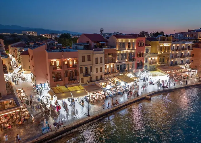 Leo 2 Bdr Overlooking The Harbor